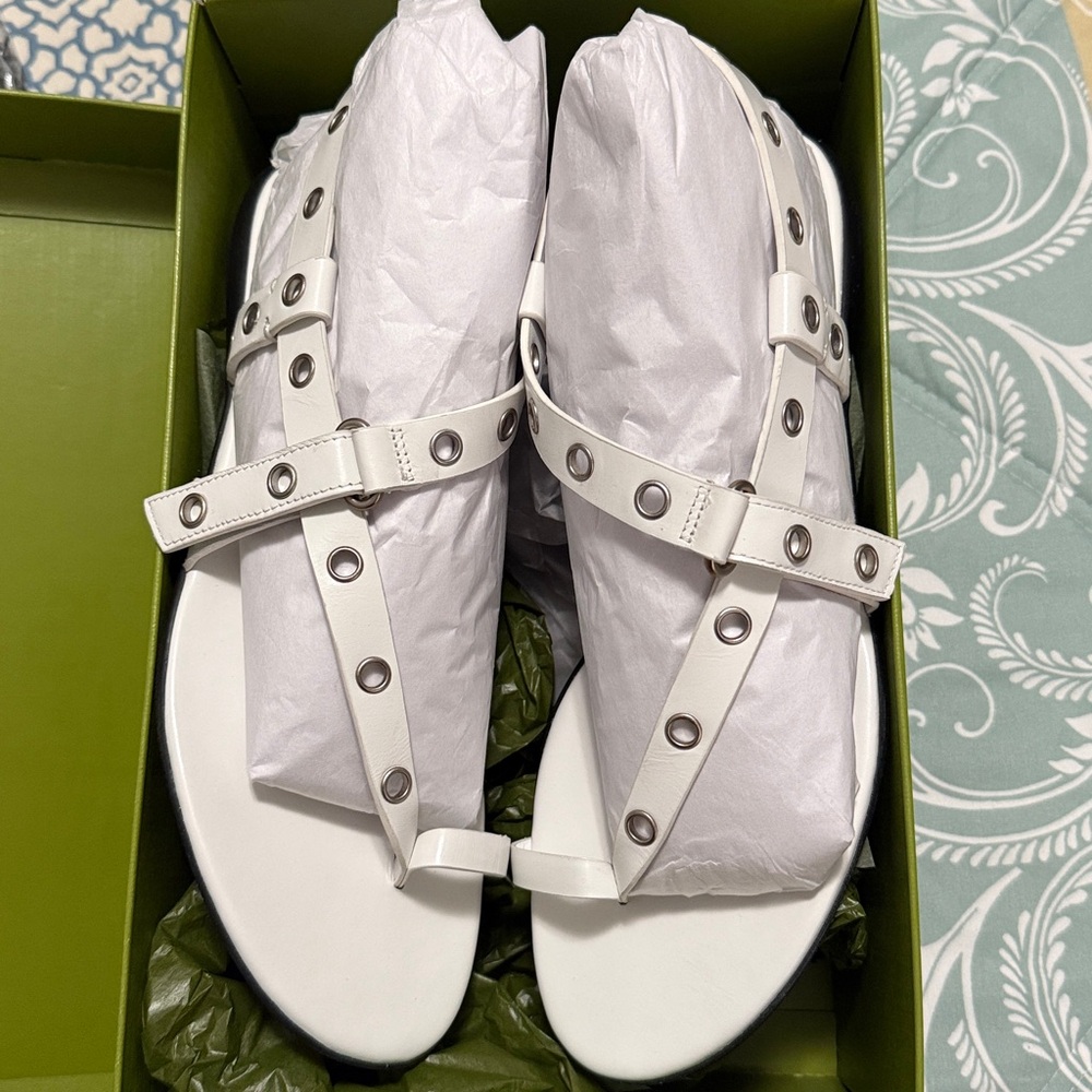 Tory Burch Eyelet Toe Ring Sandals - Picture 8 of 9
